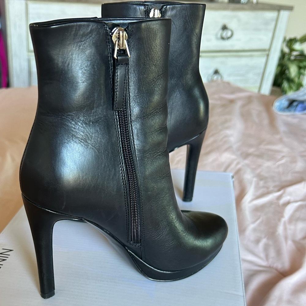 Nine West Quanette Platform Booties